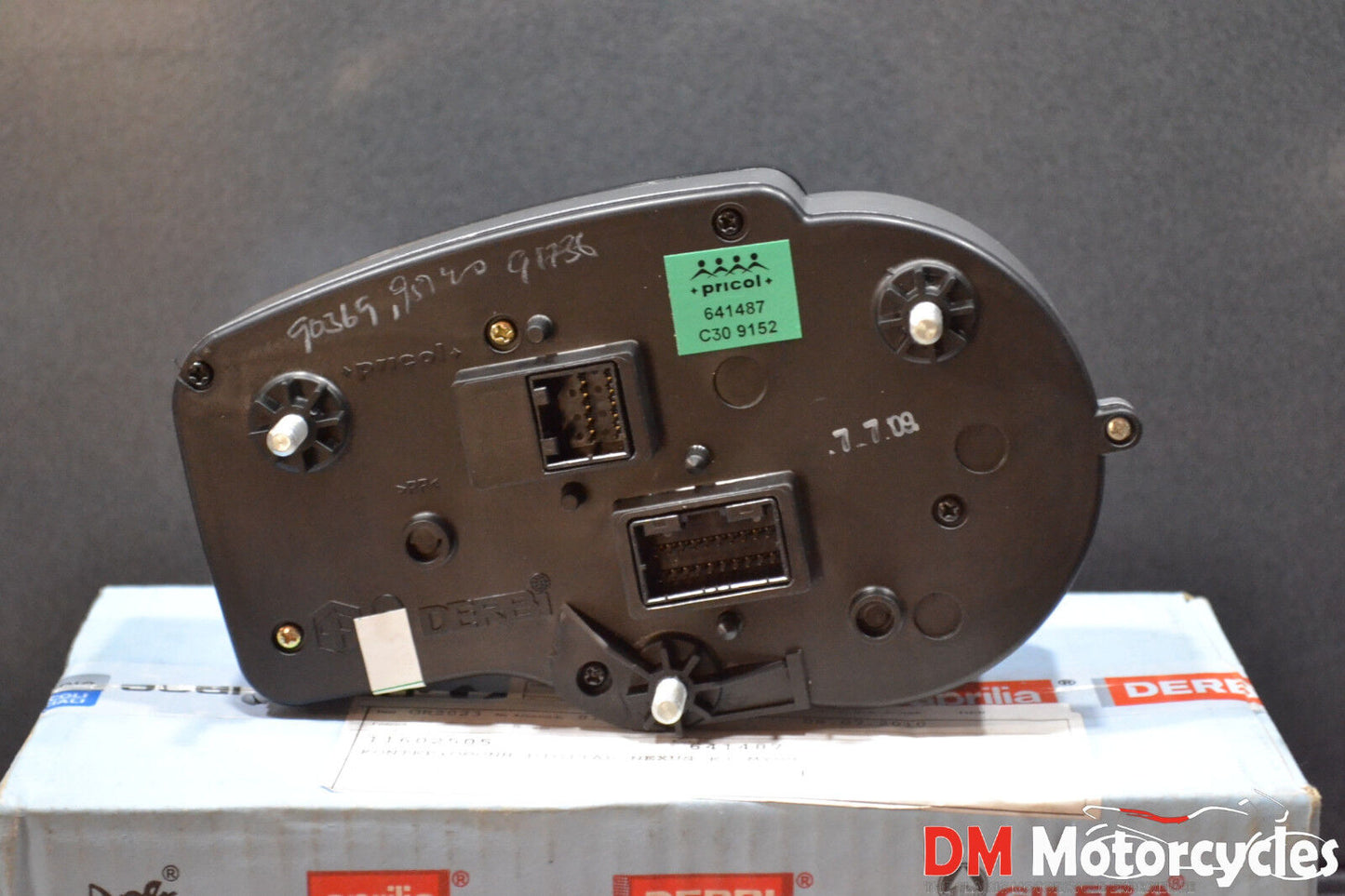 Piaggio genuine new gilera nexus 125 500 aprilia sr speedometer gauge pn 641487