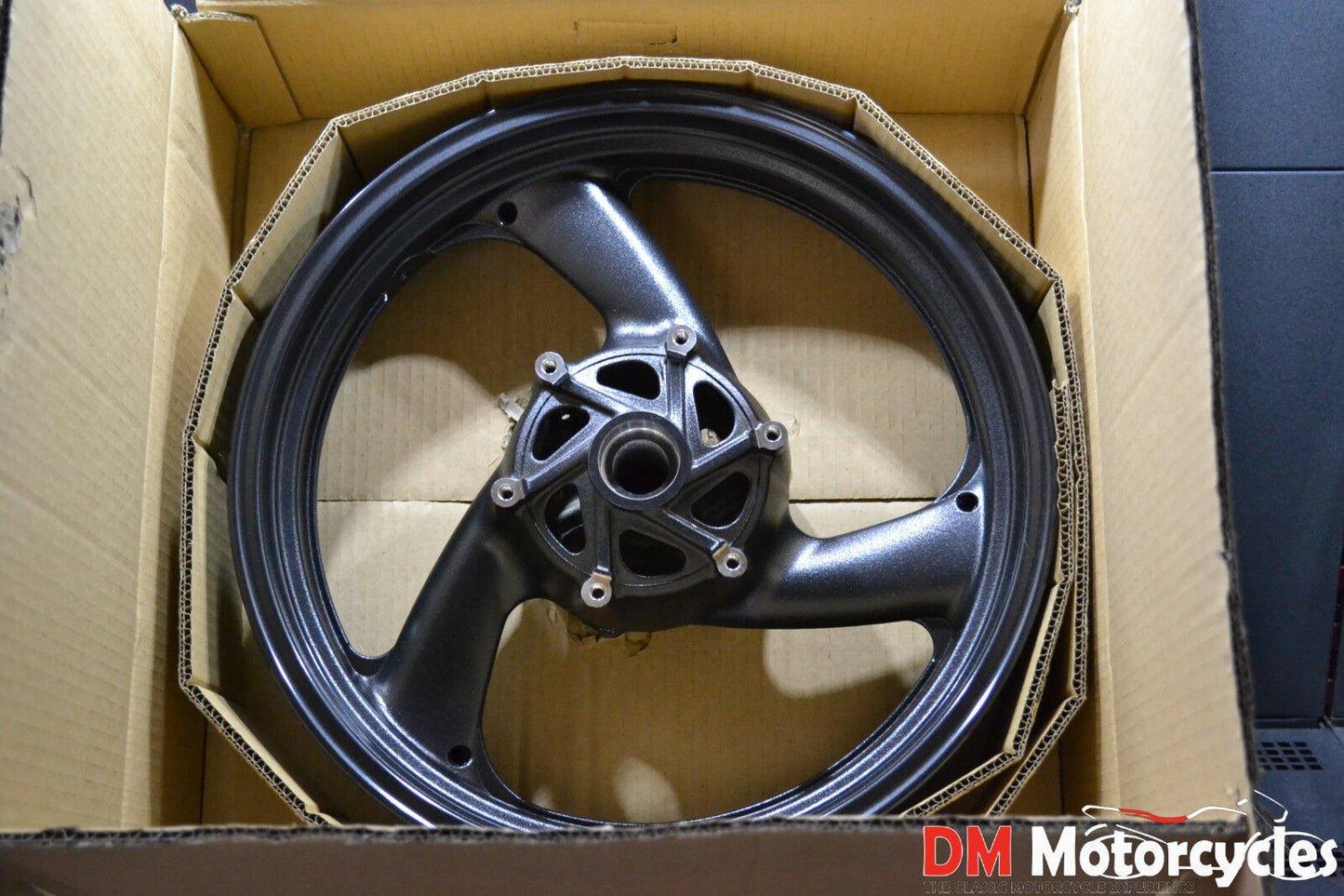 Yamaha genuine new yzf 1000r 1997 front cast wheel rim pn 4sv-25168-00-7b