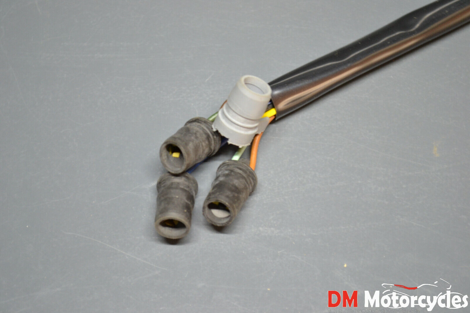 Yamaha genuine xt125 xt250 xt350 xt550 xt600 meter light socket pn 5y1-83520-00