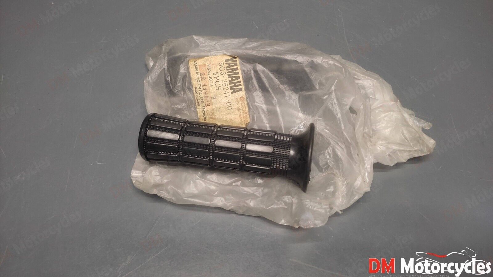 Yamaha genuine nos ca50 riva razz zuma jog cg50 sh50 left grip pn 5g3-26241-00