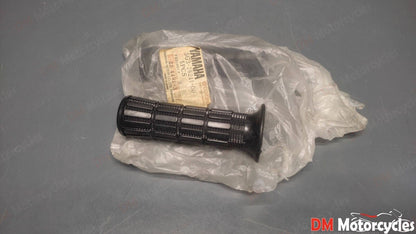 Yamaha genuine nos ca50 riva razz zuma jog cg50 sh50 left grip pn 5g3-26241-00