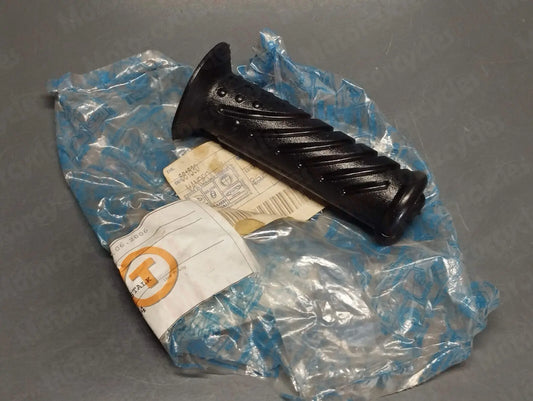 Piaggio genuine new gilera runner 50 stalker 50 left hand grip pn 561530
