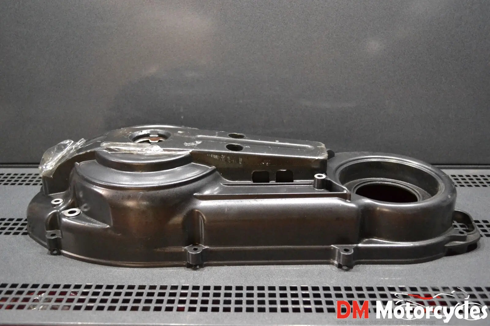 PIAGGIO GENUINE NEW X9 500 BEVERLY MP3 400 TRANSMISSION COVER CASE PN 8423545