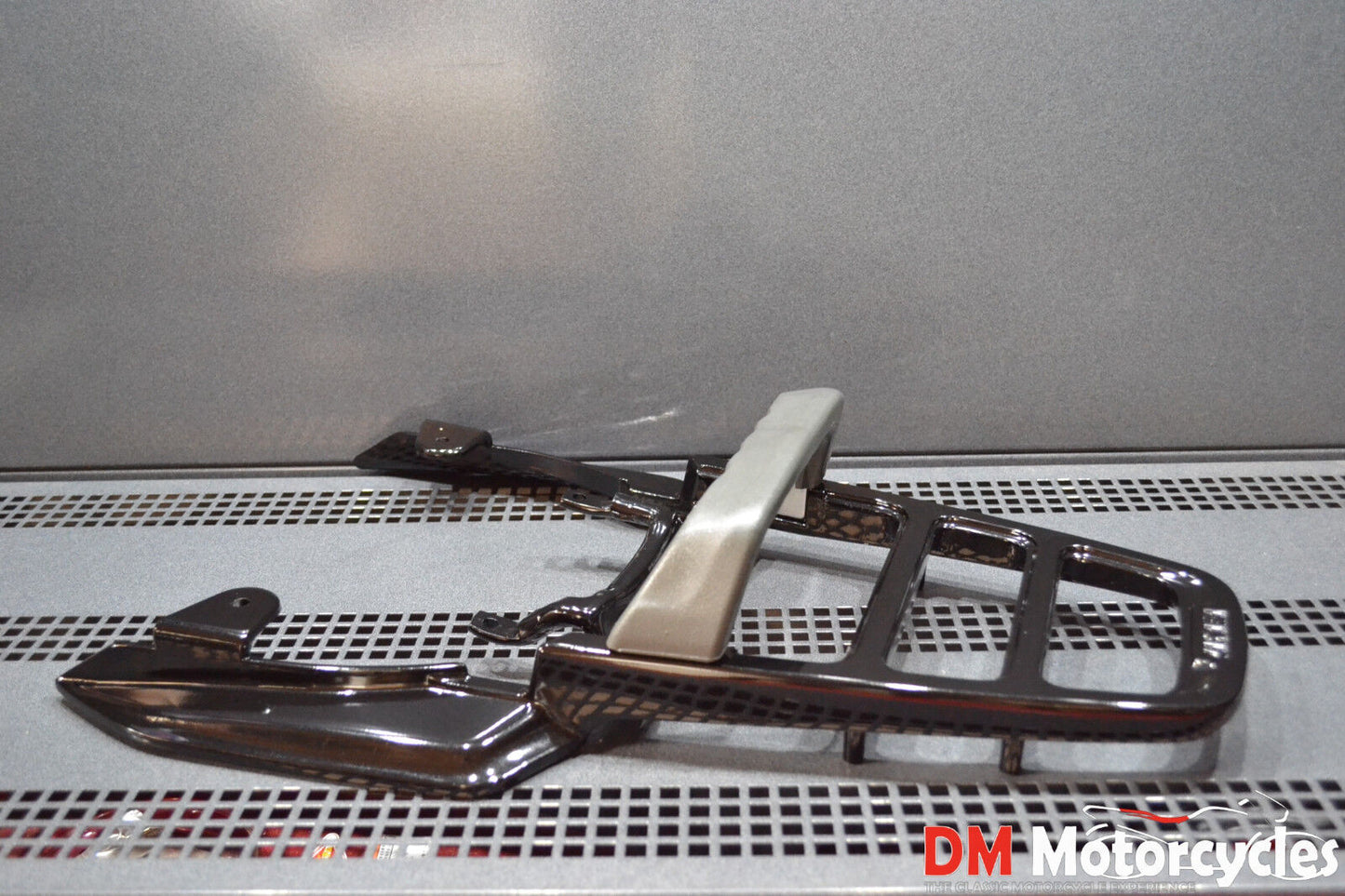 Yamaha genuine new ct50s ct 50 1990 rear carrier assy pn 3nt-f4840-00