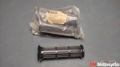 Yamaha genuine nos Mf3 u5 u5d u7 u7e v50 v75 v90 y80 left grip pn 116-26241-00