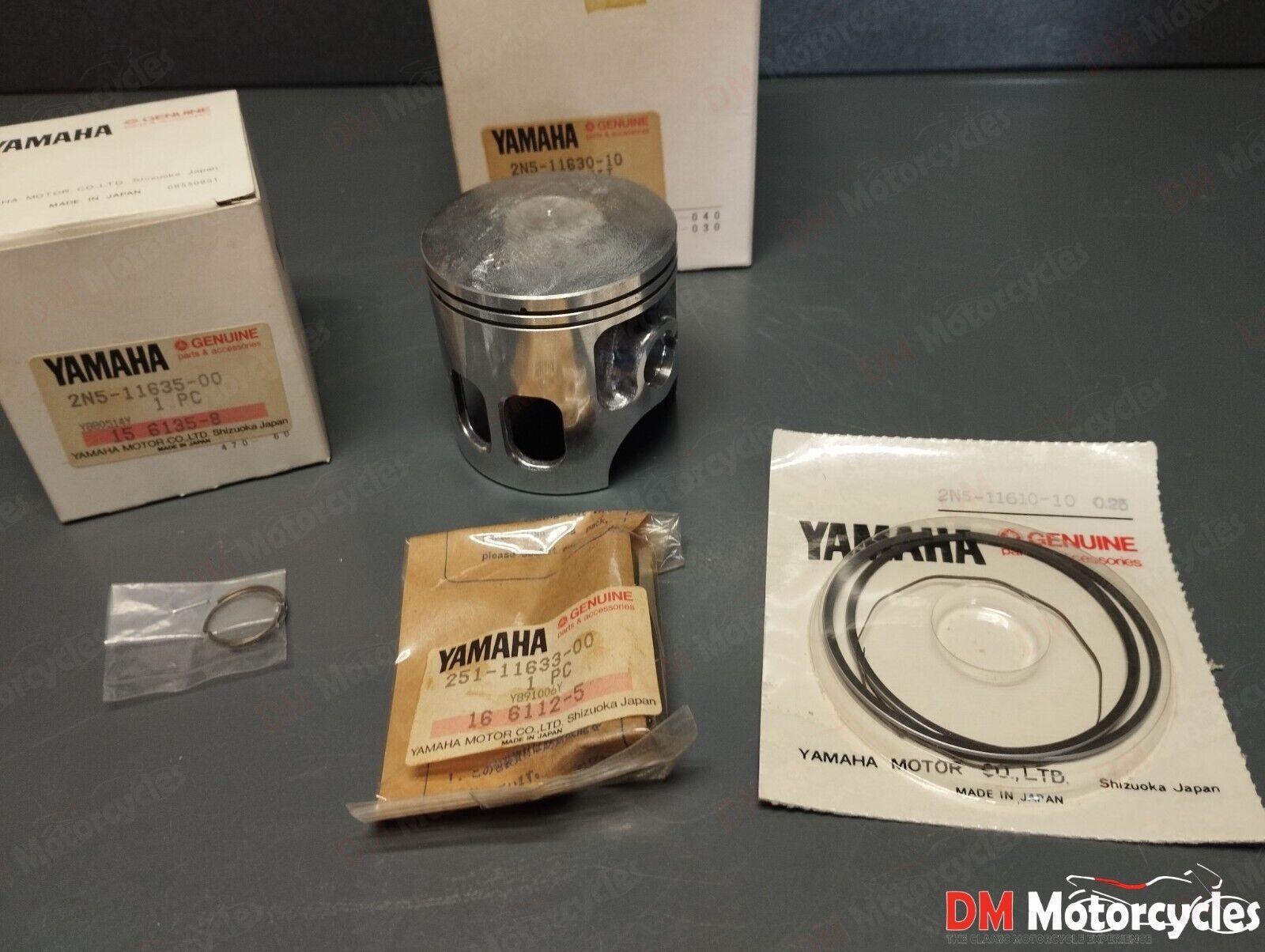 Yamaha genuine nos dt175 dt 175 0.25mm over size piston kit pn 2n5-11636-10