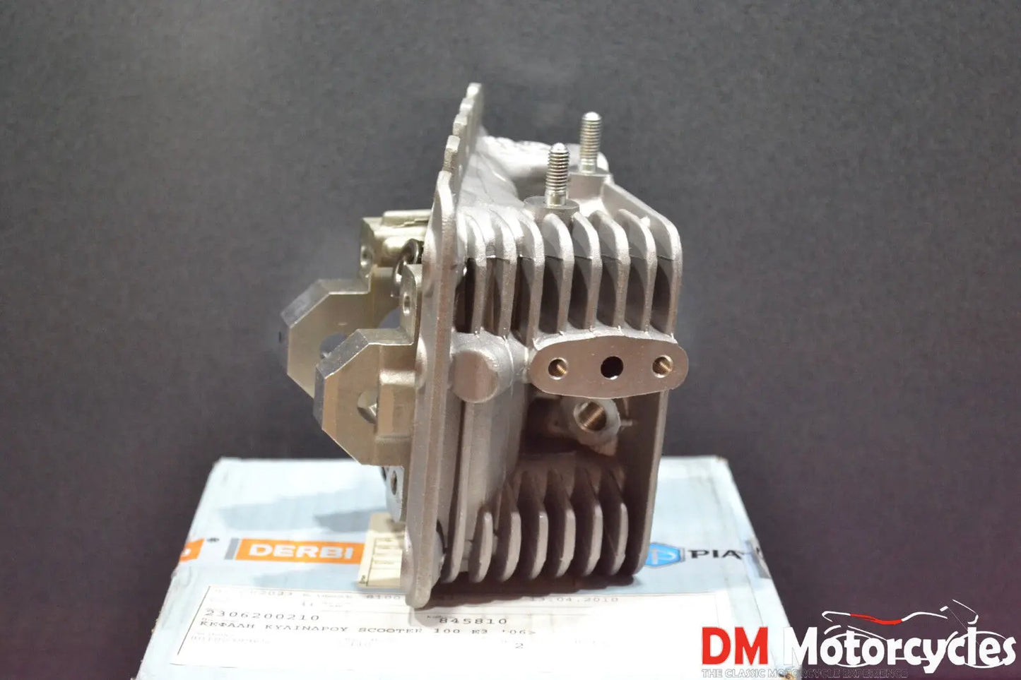 Piaggio genuine new zip fly liberty 100 4t cylinder head assy pn 845810