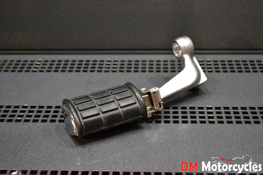 Yamaha genuine new virago xv250 v-star 250 88 - 13 lh footrest pn 2uj-27410-00
