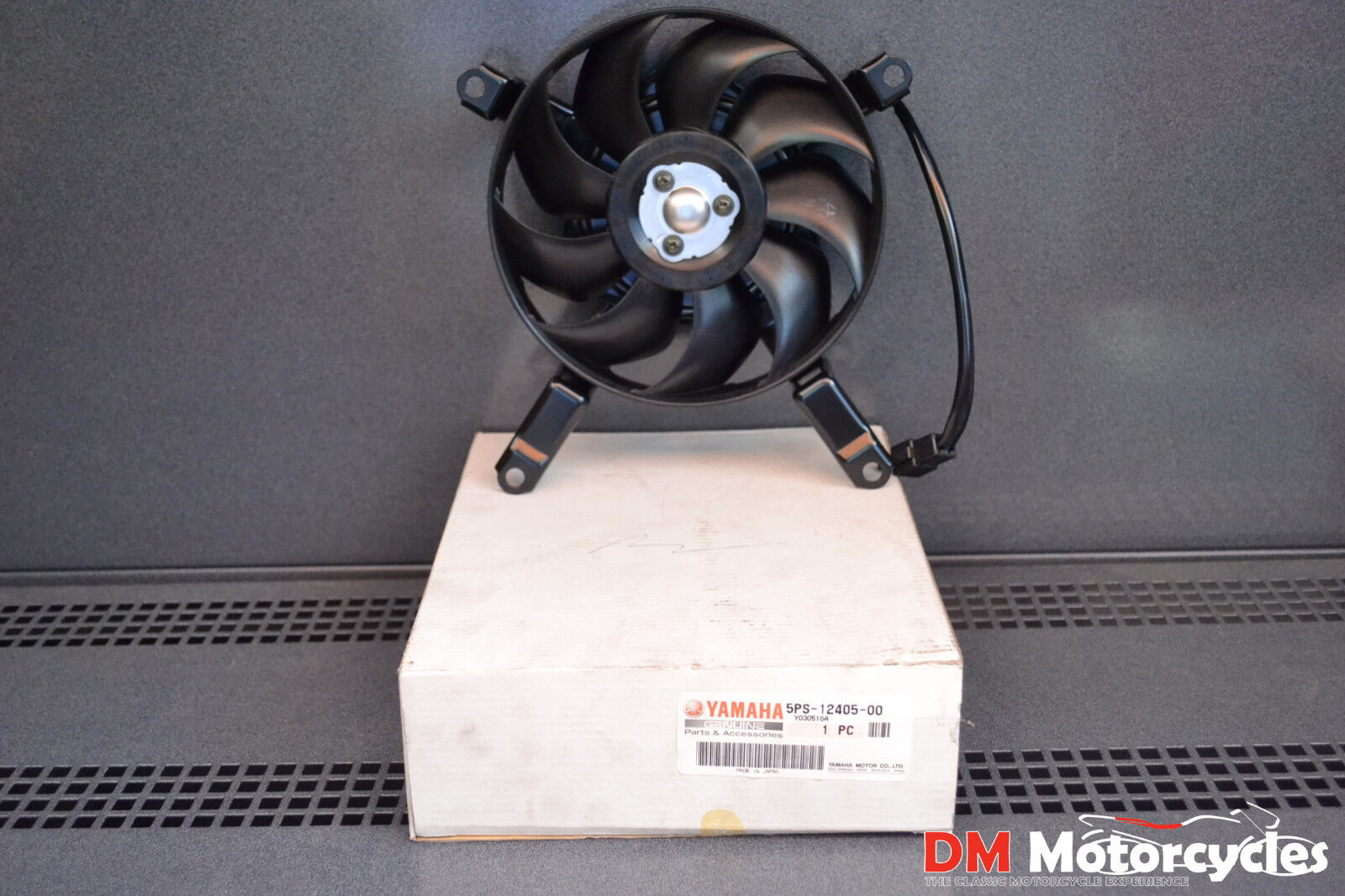 Yamaha genuine tdm900 2003 radiator fan blower assy pn 5ps-12405-00