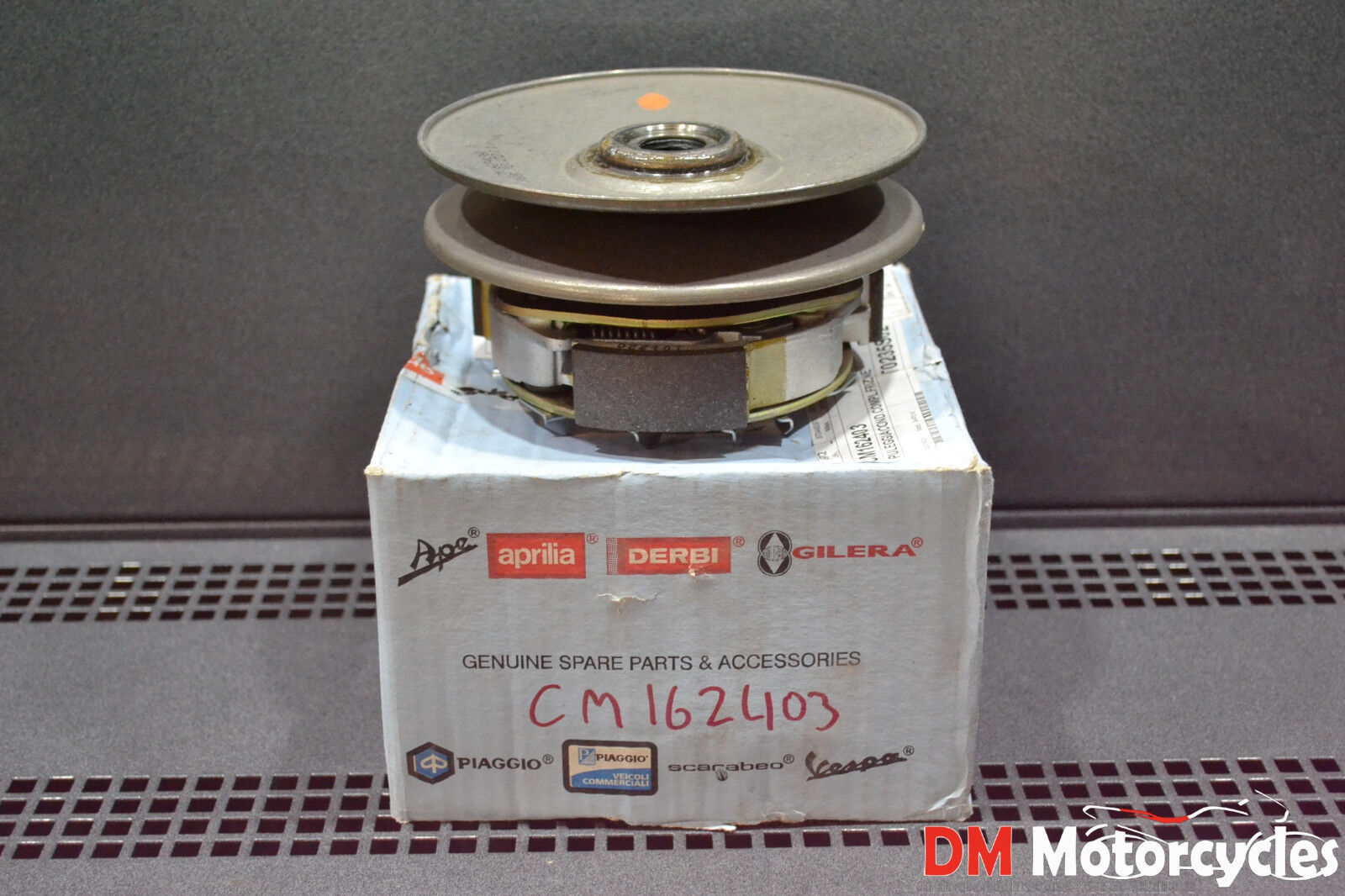 Piaggio genuine vespa gts gilera runner atlantic secondary pulley pn cm162403