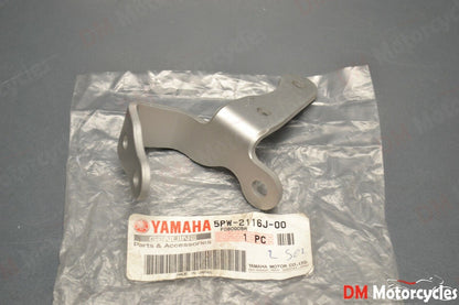 Yamaha genuine new YZF R1 2002 2003 left frame bracket mount pn 5pw-2116j-00
