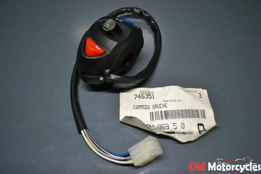 Peugeot genuine new Elystar 125 150 lh switch gear pn 746351