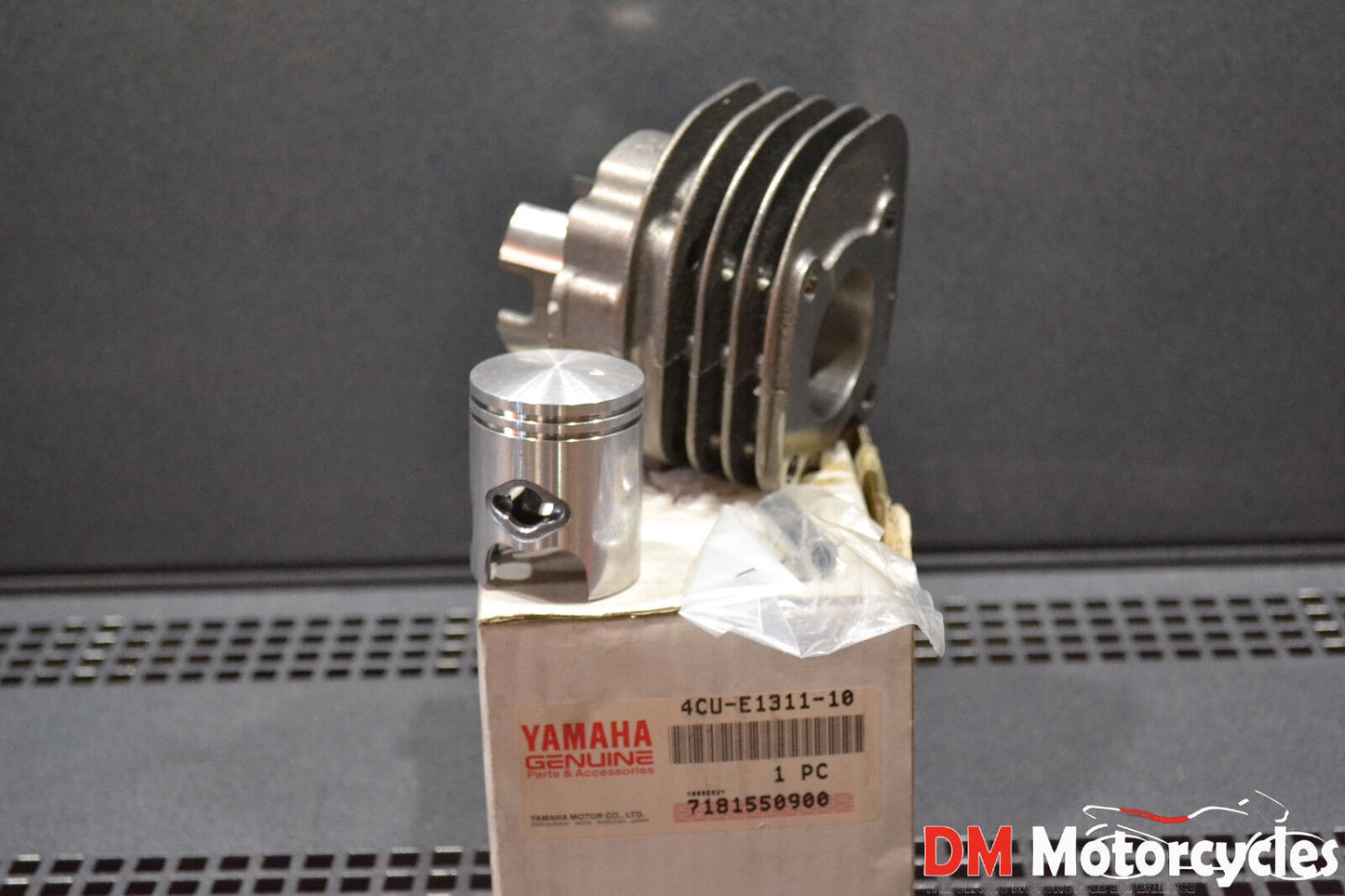 Yamaha genuine new yn50 neos cs50 2006 cylinder piston pn 4cu-e1311-10