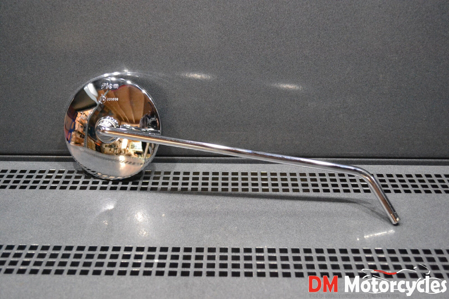 Piaggio genuine new vespa px rh chrome mirror pn cm028003