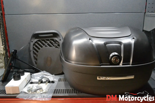 Piaggio genuine new x7 44 litre top case box kit pn 656254