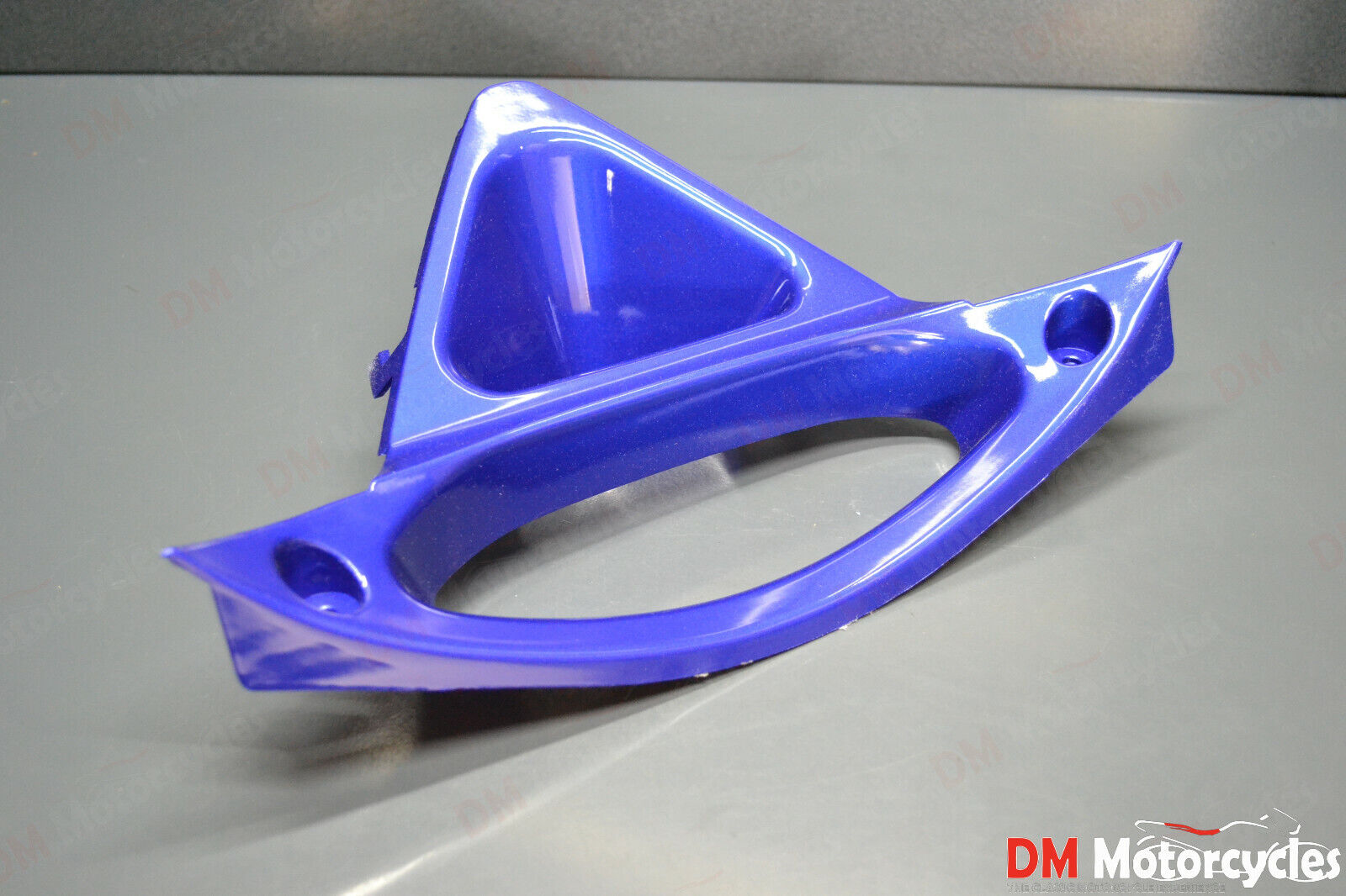 Yamaha genuine new yzf 1000 thunderace lower front mid cowling pn 4sv-y283s-00-p1