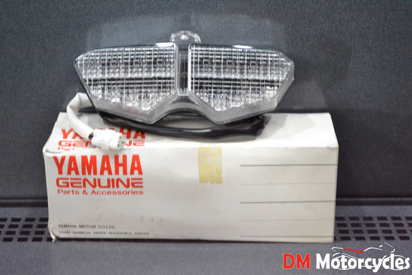 YAMAHA GENUINE NEW YZF R6 2003 - 2009 TAIL BRAKE LIGHT UNIT ASSY PN 5SL-84710-00