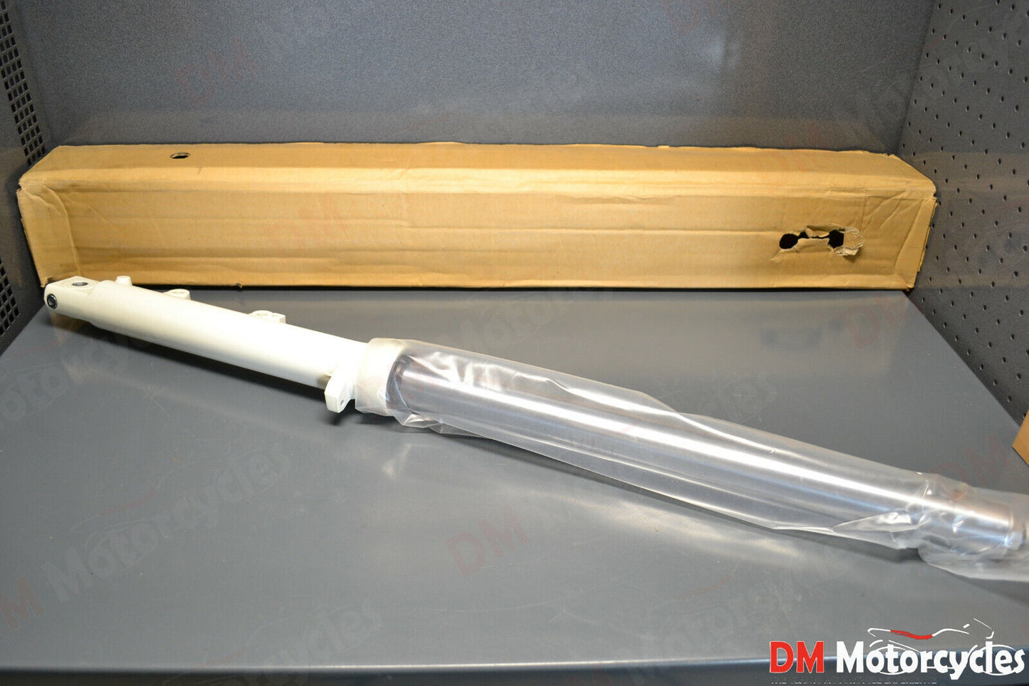 Yamaha genuine new fz750p fz 750 police 1FN 1985 right fork pn 4as-23103-01-y5