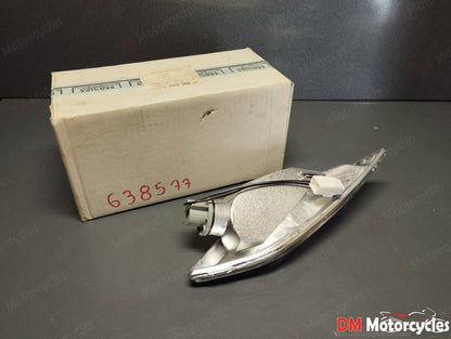 Piaggio genuine new fly 125 50 4t right front turn signal pn 638577