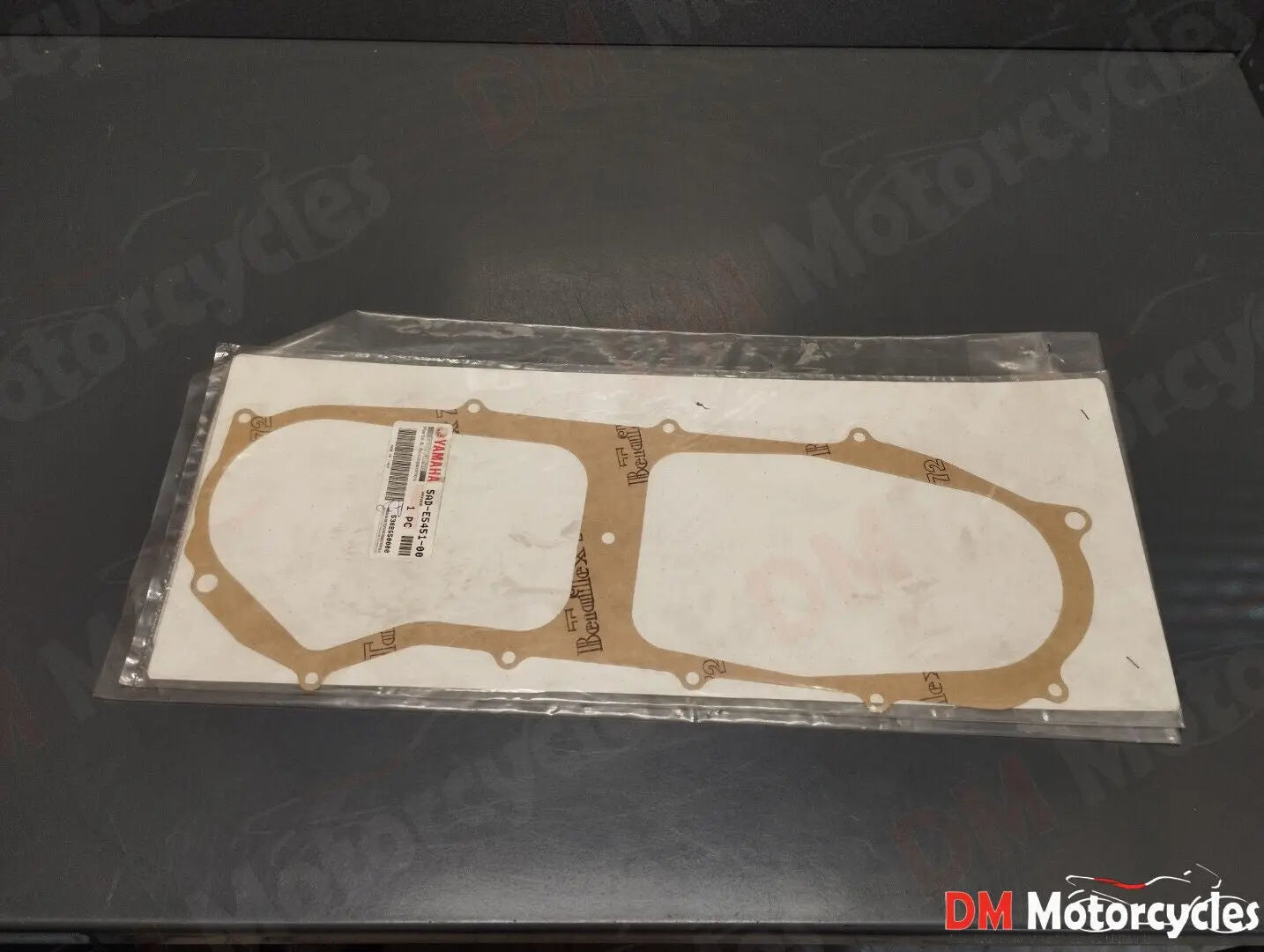 Yamaha genuine new cs 50 crankcase 1 gasket pn 5ad-e5451-00