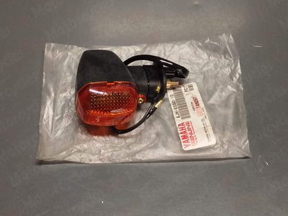 Yamaha oem yzf 600 750 r1 r7 trx850 fzr600 rear right turn signal 4jh-83340-10