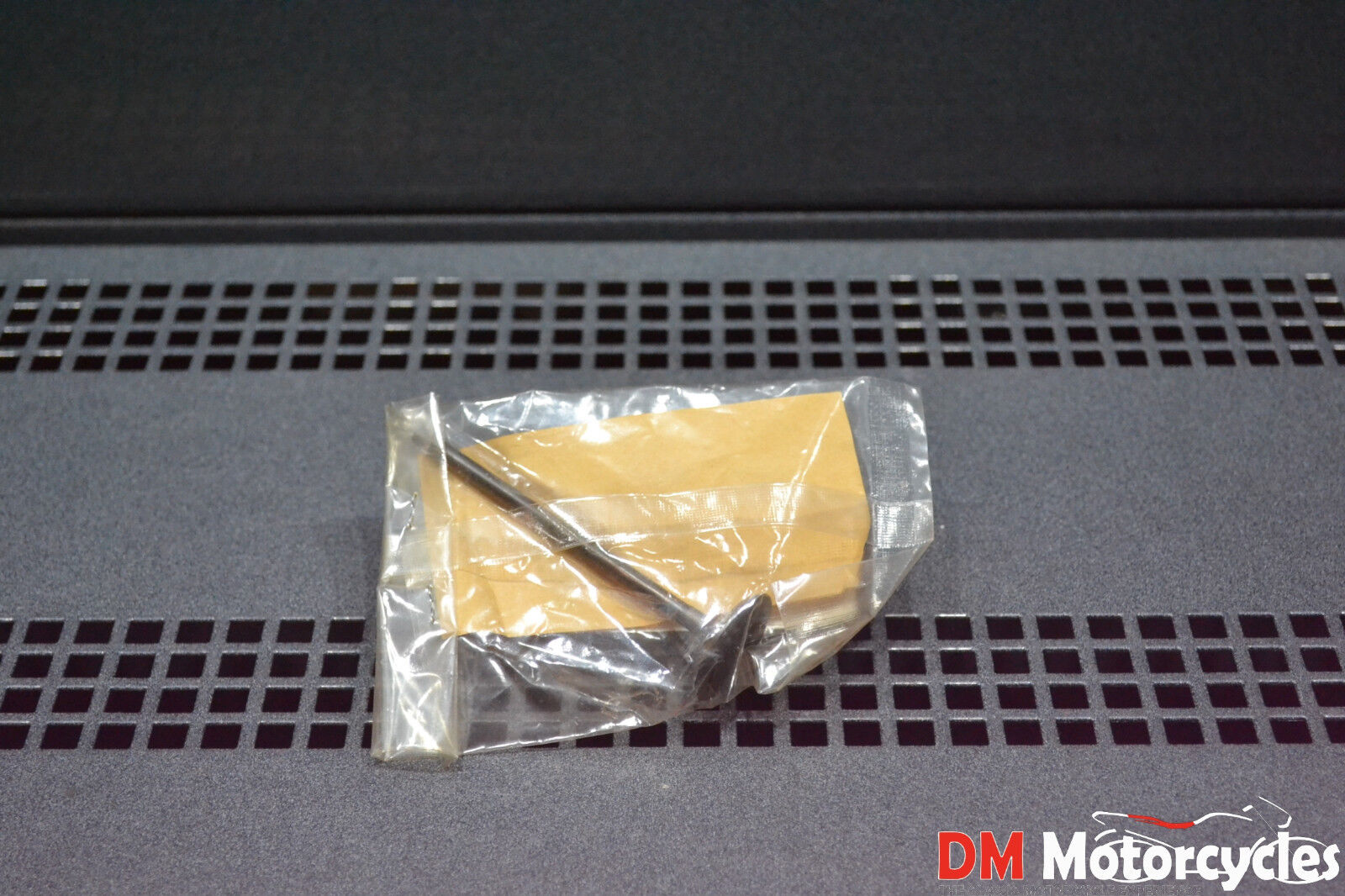 Yamaha genuine new xc 150 fly one intake valve pn 3uh-e2111-00
