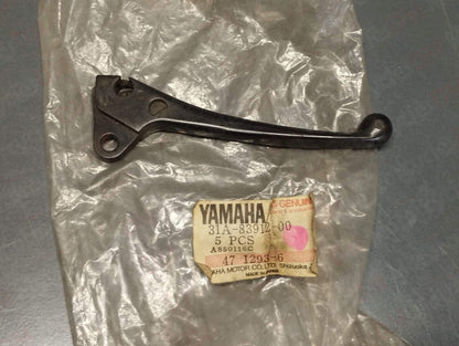 Yamaha genuine nos fj fz xj yx 600 xj900 srx 250 400 600 lever 1 pn 31a-83912-00