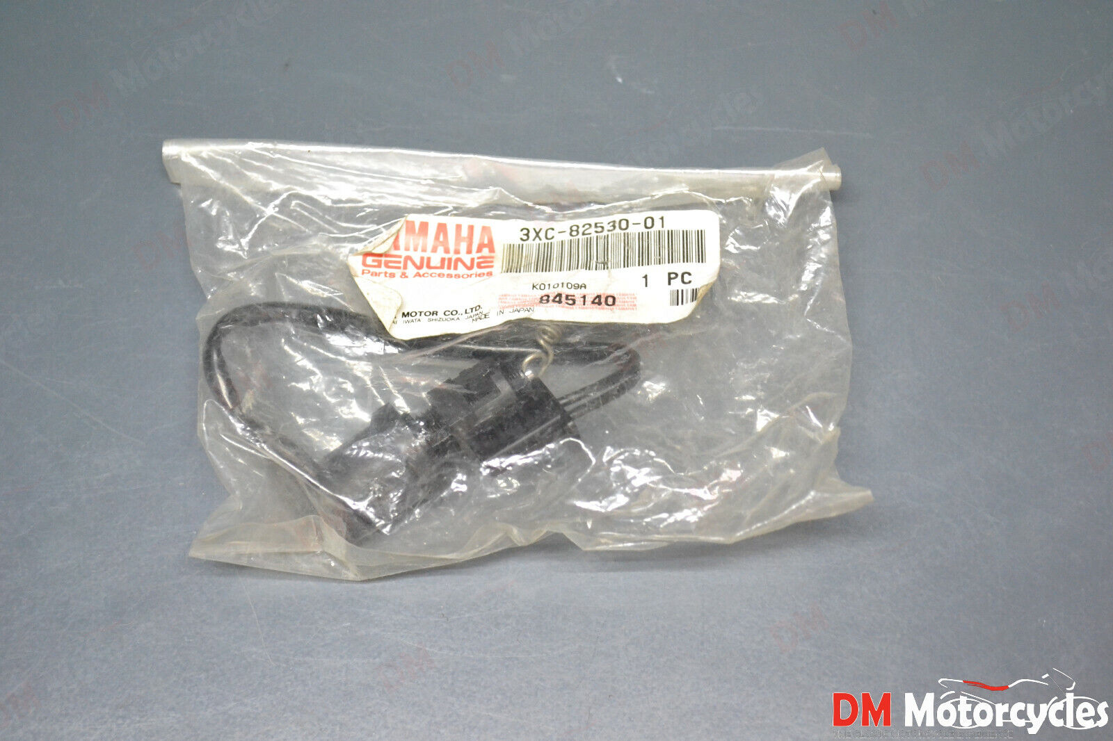 Yamaha genuine new R1-Z brake light switch pn 3xc-82530-01