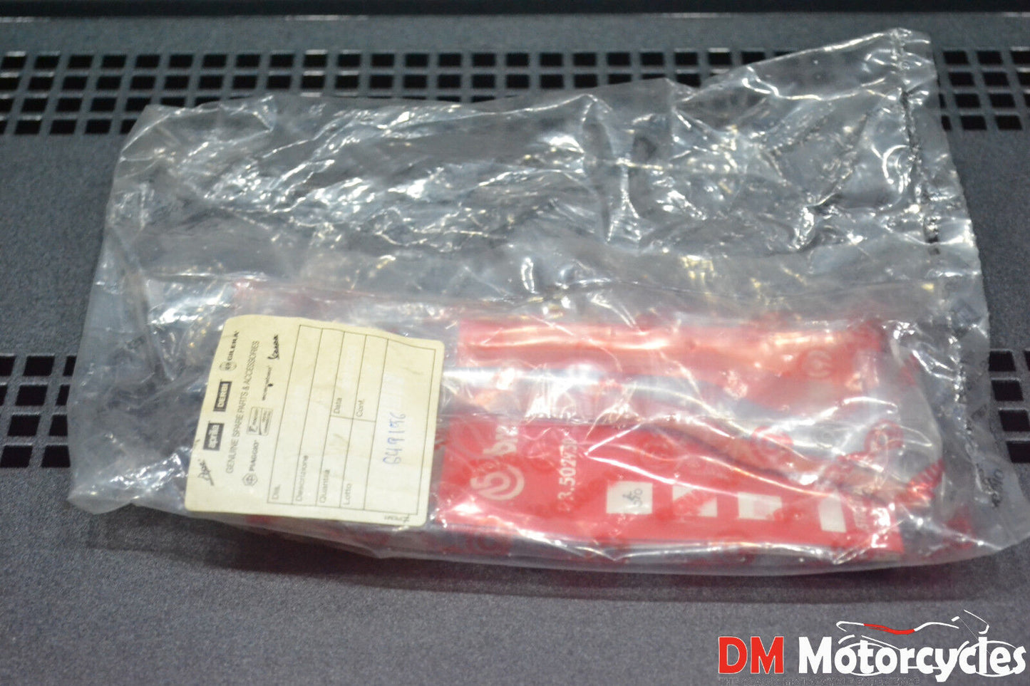 Piaggio genuine new beverly cruiser 250 500 brembo left or right lever pn 649196