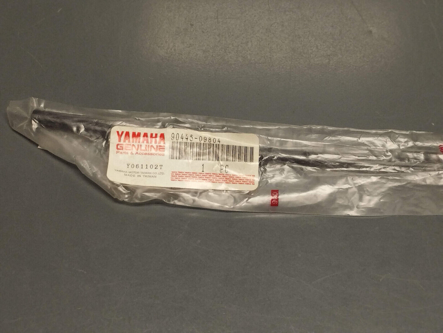 Yamaha genuine new yq aerox 100 2002 03 oil pump hose pn 90445-09804