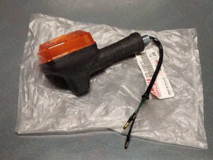 Yamaha genuine new sr 125 xt 500 600 right front turn signal 3tb-83320-01