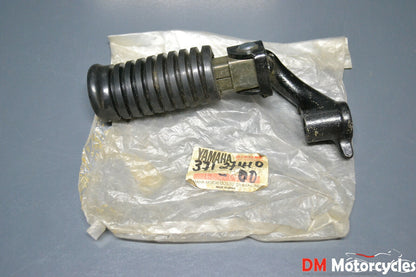 Yamaha genuine nos tx500 xs500 left rider foot peg step pn 371-27410-00
