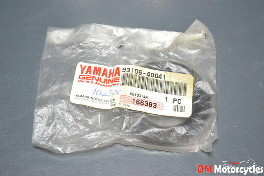 Yamaha genuine new yzf 600 fz6 fz8 yzf r6 yzf r1 fork oil seal pn 93106-40041