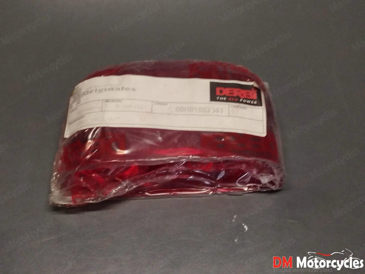 Derbi genuine new senda 50 taillight lens pn 00h01002341