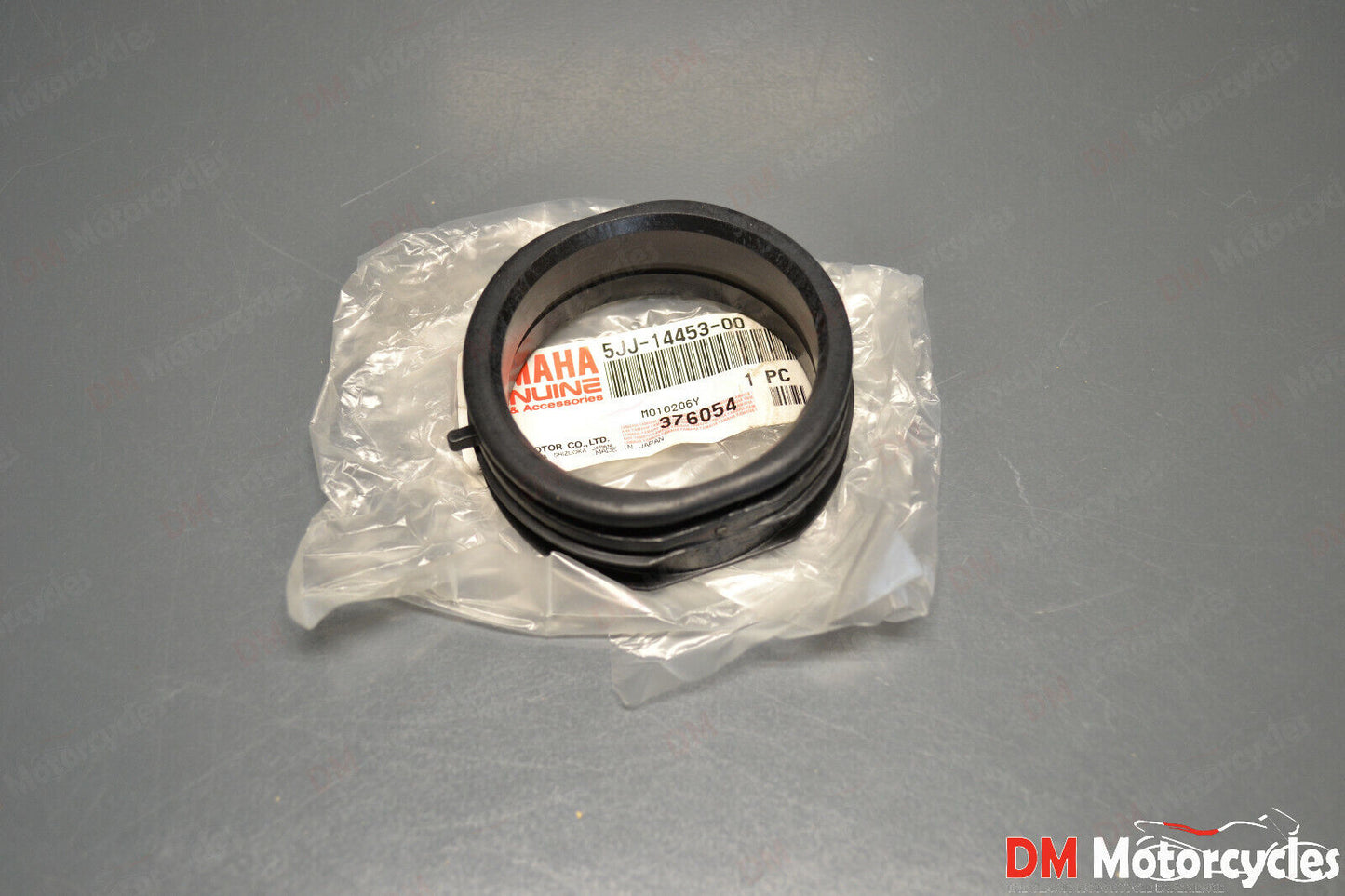Yamaha genuine new yzf r1 2000 - 2001 airbox joint pn 5jj-14453-00