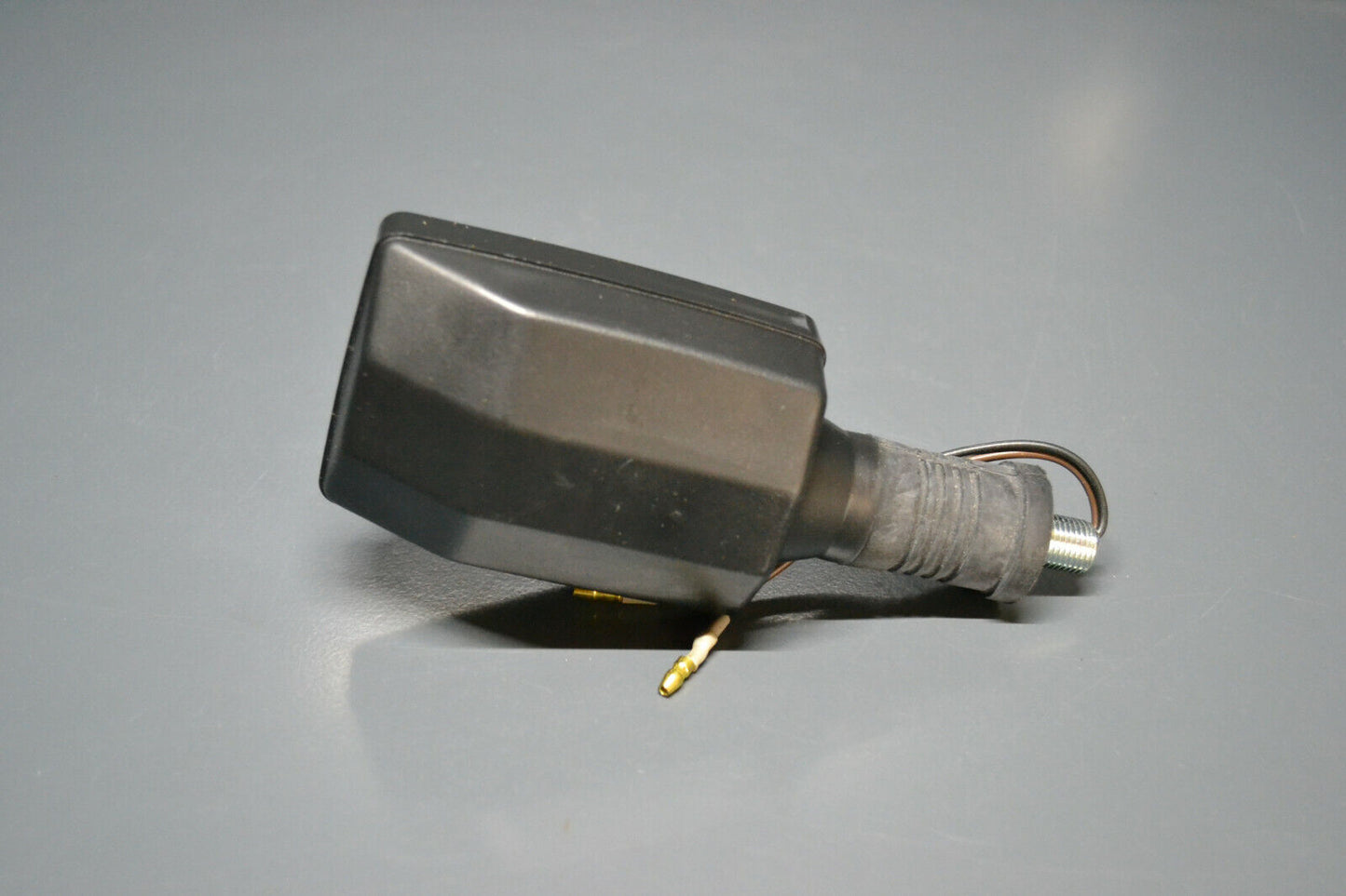 Yamaha genuine nos dt125 dt 125 front turn signal indicator pn 18g-83310-10