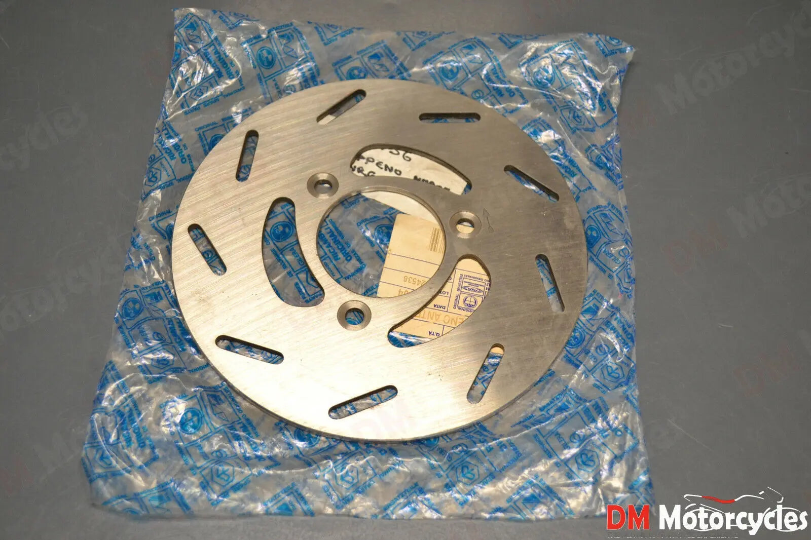 Piaggio genuine new NRG MC2 front brake disc rotor pn 272156