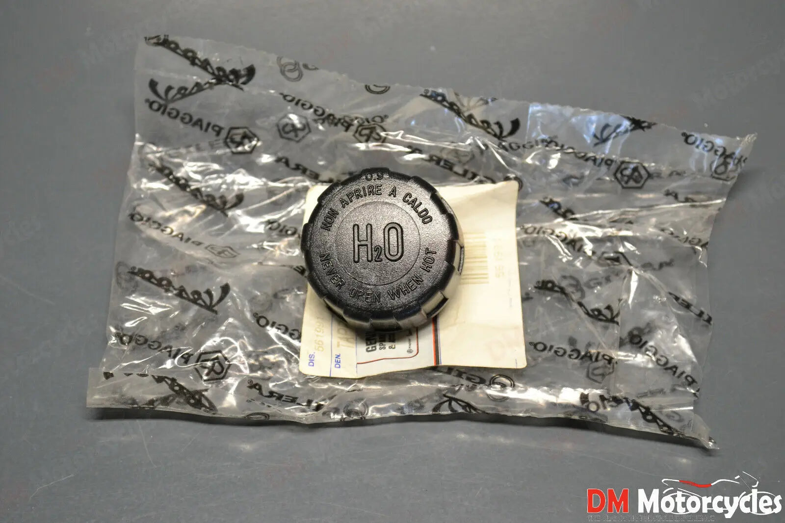 Piaggio genuine new hexagon 125 150 nrg mc2 coolant cap valve pn 561991