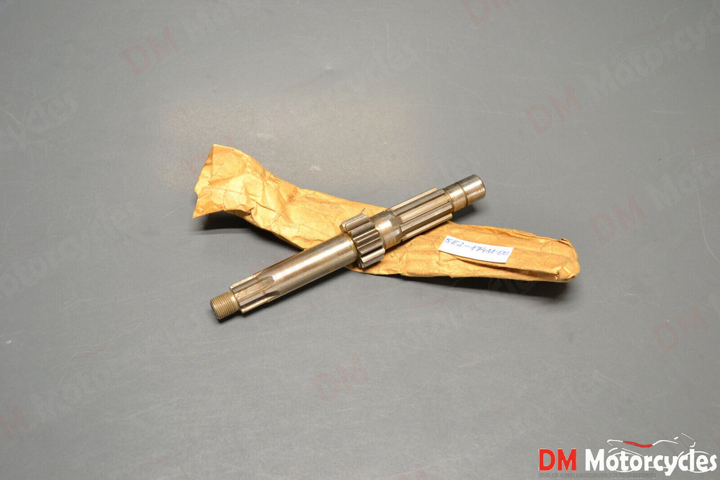 Yamaha genuine nos yl 2 1968 yb 100 1987 axle main shaft pn 5e2-17411-00