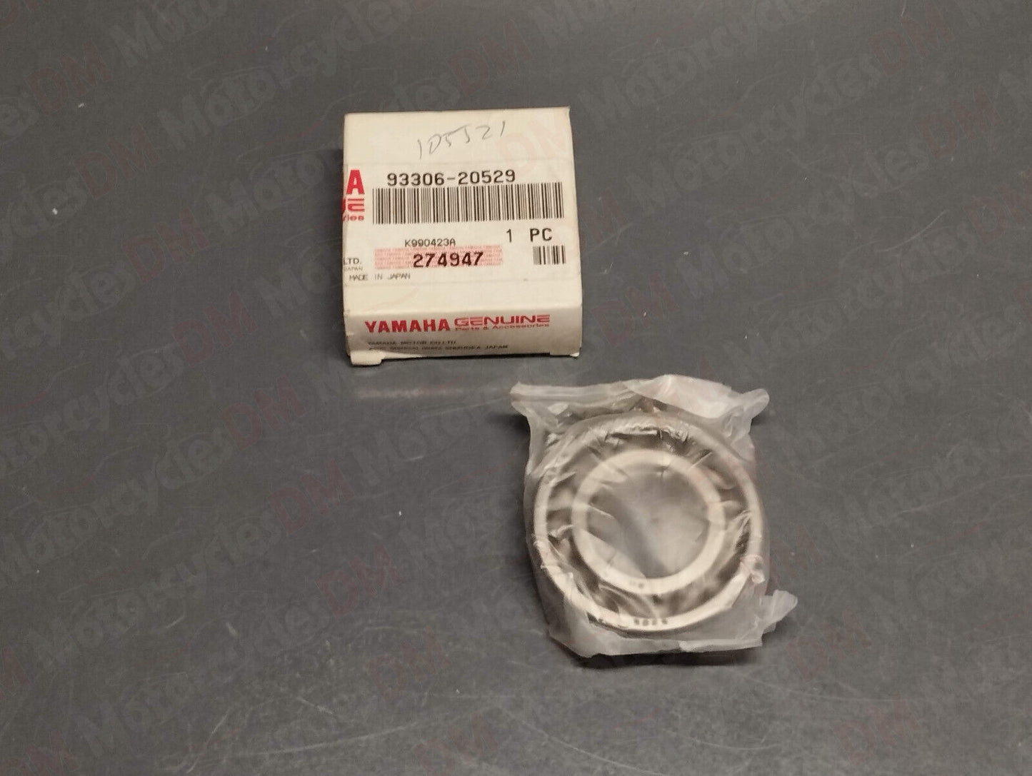 Yamaha genuine new yzf 1000 xt 350 dt 175 tz tzr 250 v80 bearing pn 93306-20529