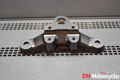 Yamaha genuine nos steering crown pn 372-23435-00-98