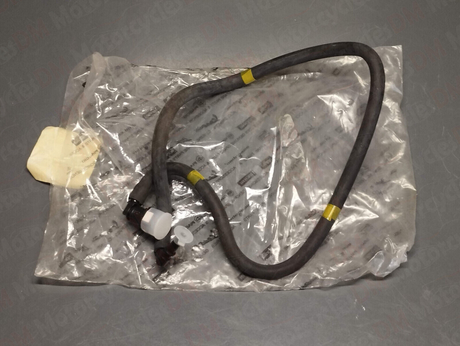 Piaggio genuine new lt lx lxv 125 150 vespa s 125 fuel pipe pn 674906