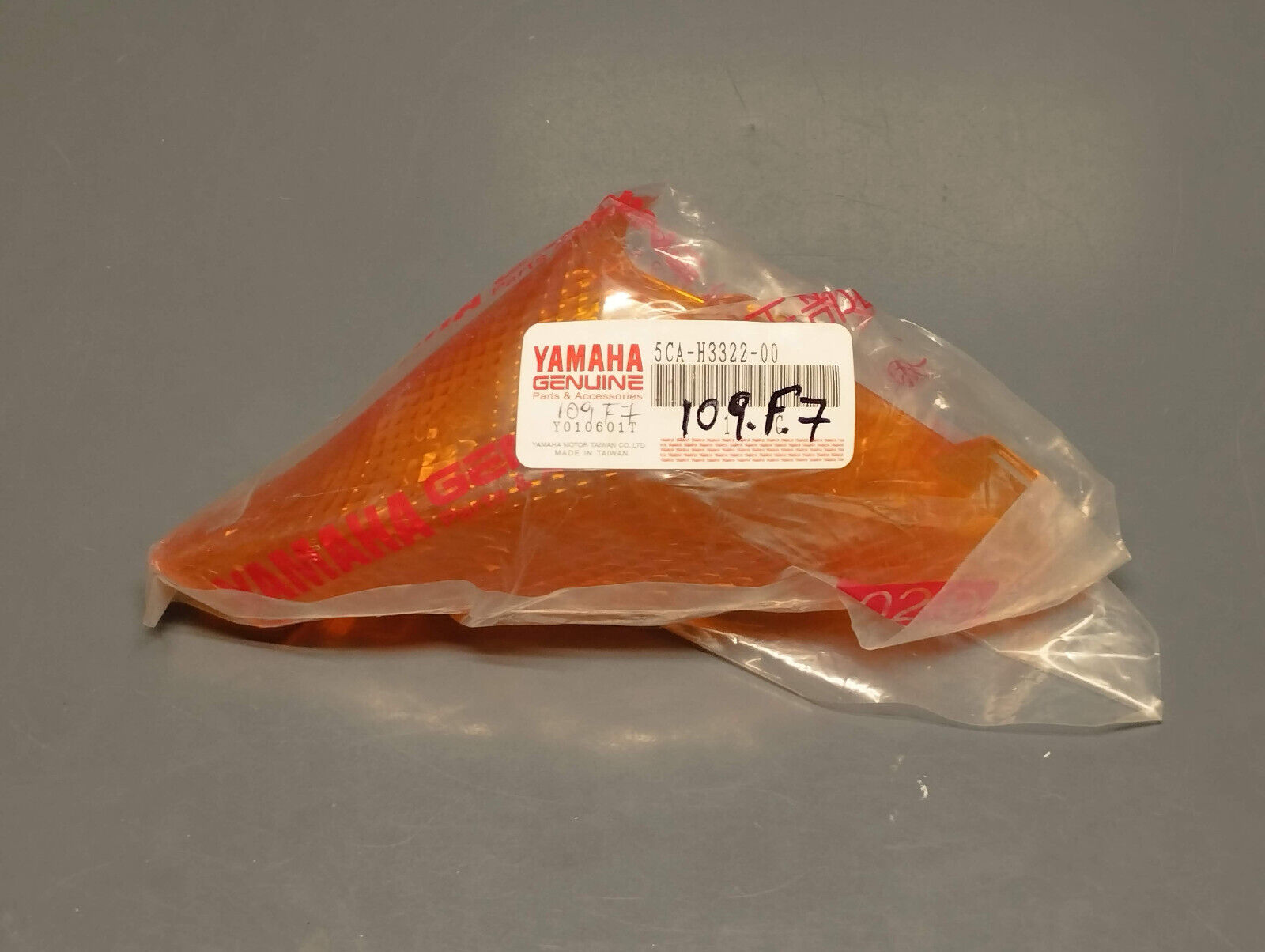 Yamaha genuine new yp 125 majesty 98 flasher 2 turn signal lens 5ca-h3322-00