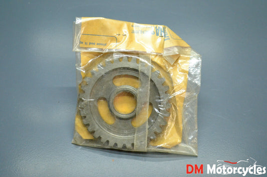 Yamaha genuine nos xt 500 xt 600 transmission 1st wheel gear pn 34l-17211-00