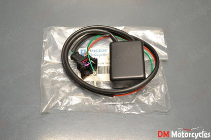 Peugeot genuine new fuel injection power cord harness pn 756017