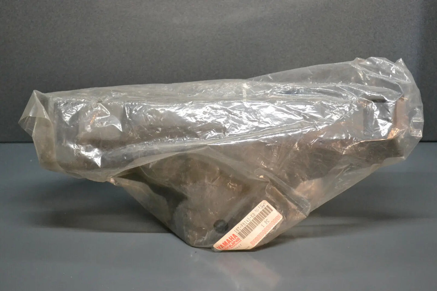 Yamaha genuine new ct50 ct 50 1992 handlebar cover pn 1nt-f6145-k0