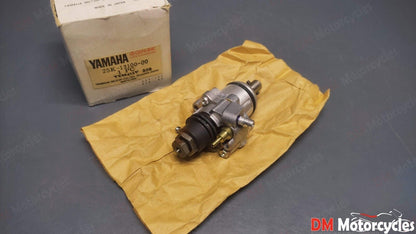Yamaha genuine nos Passol 2 oil pump pn 25k-13100-00