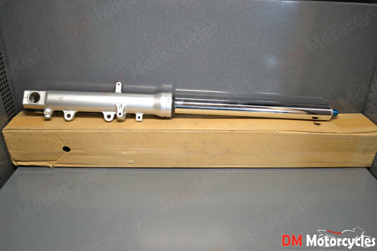 Yamaha genuine new YZF R6 2001 front right fork assy pn 5mt-23103-01