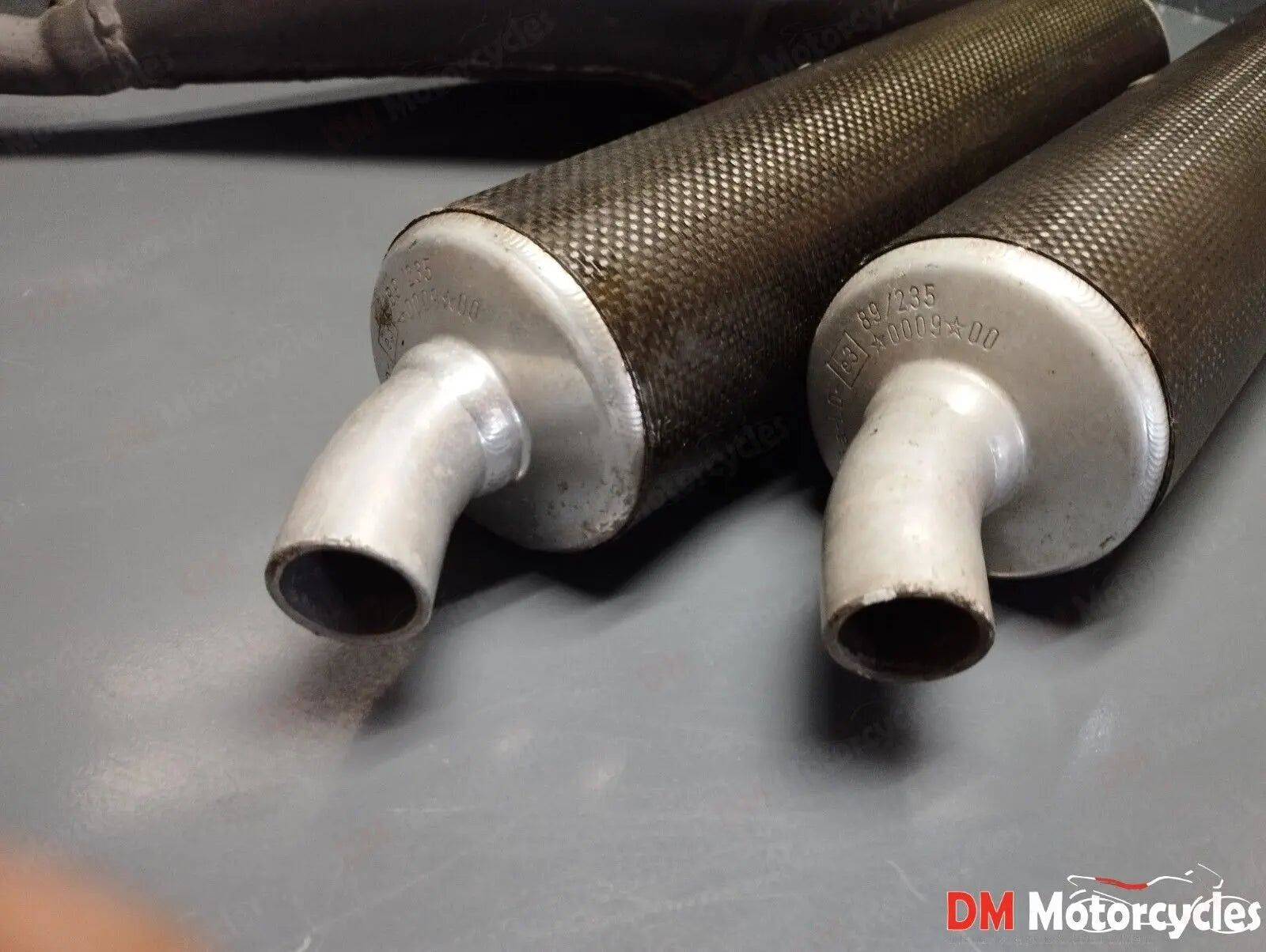 Aprilia genuine used RS250 RS 250 89/235*0009*00 exhaust muffler Complete