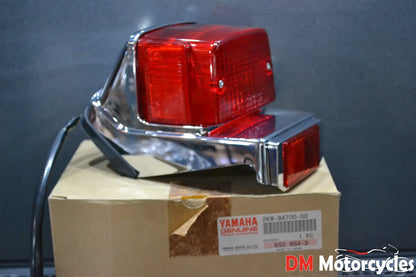 Yamaha genuine new fz750p fz 750 police 1985 taillights assy pn 2kw-84700-00